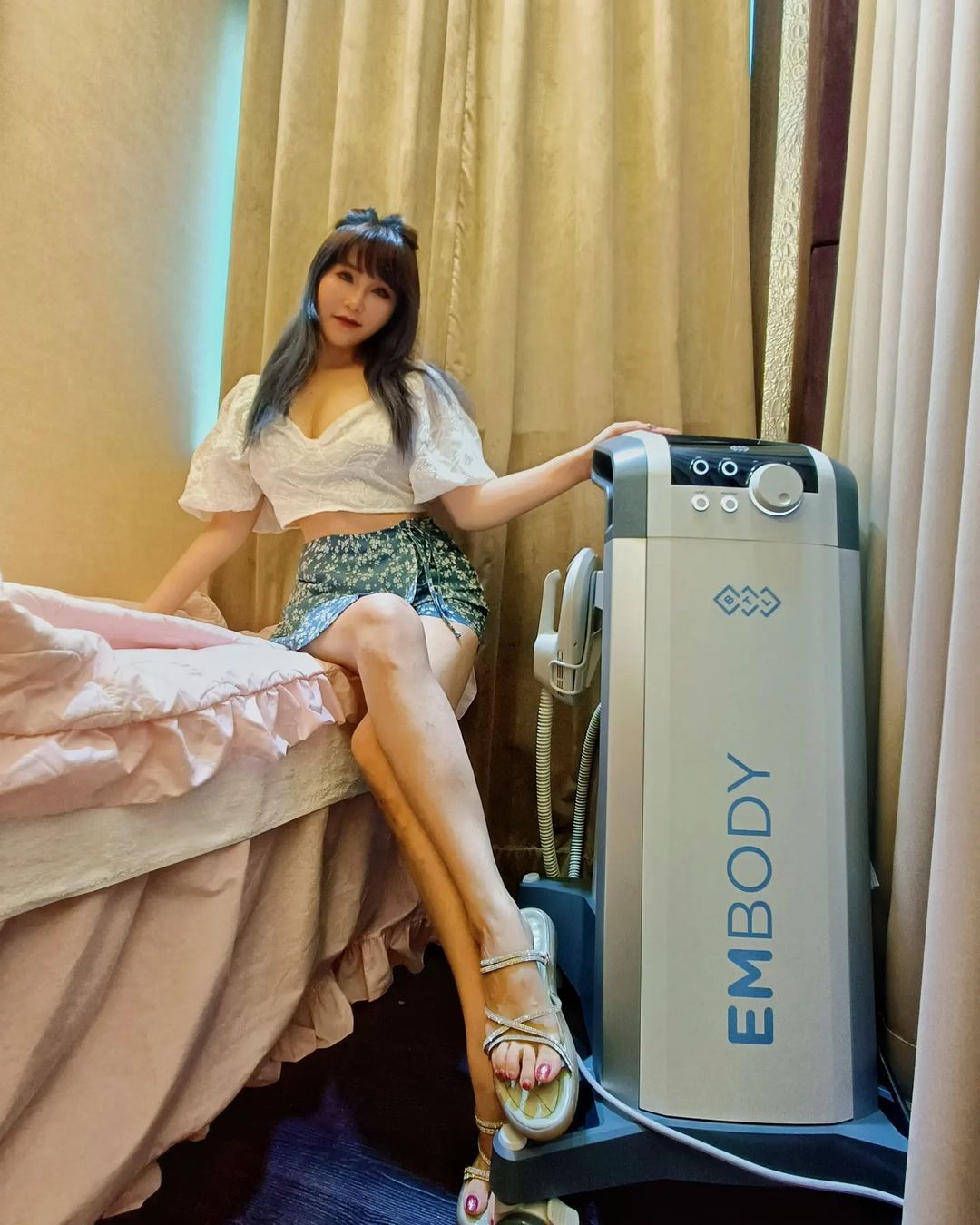 【EMBODY核心美力】星采診所/大安店-消滅小肥肚、水桶腰大作戰? 來 星采整形外科診所大安店搶救-GIGI 吱吱兒 (邱姿雯)